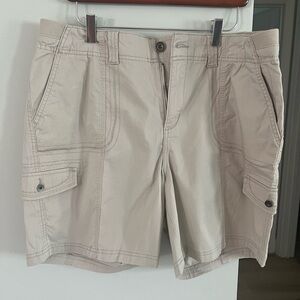 Style & Co. Women’s Light Tan Cargo Shorts